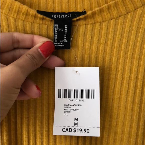 NWT Forever 21 Knit Top - Picture 4 of 5